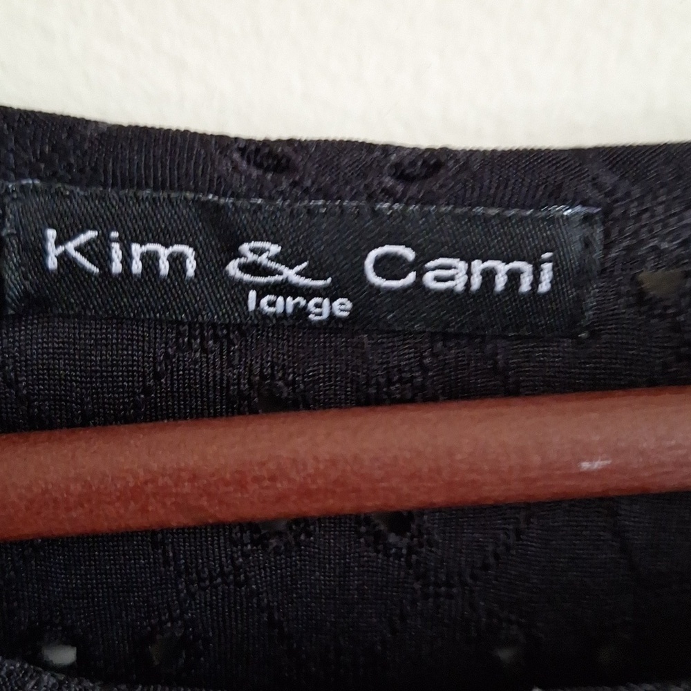 3/$20 Kim & Cami Black Eyelet Blouse Size Large - Picture 4 of 7